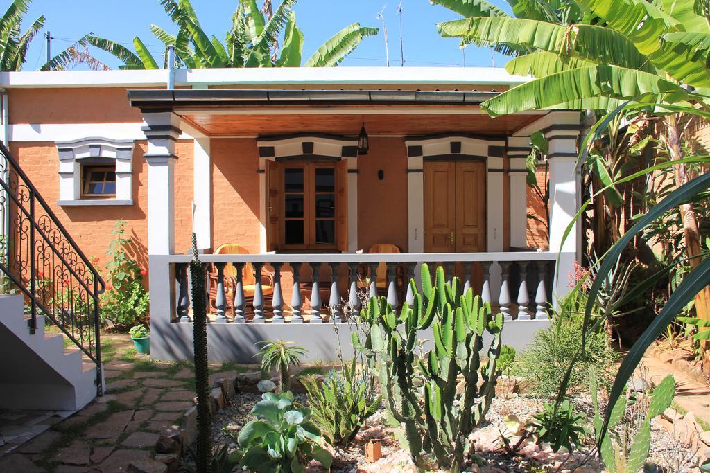 Meva Guesthouse Antananarivo Bagian luar foto